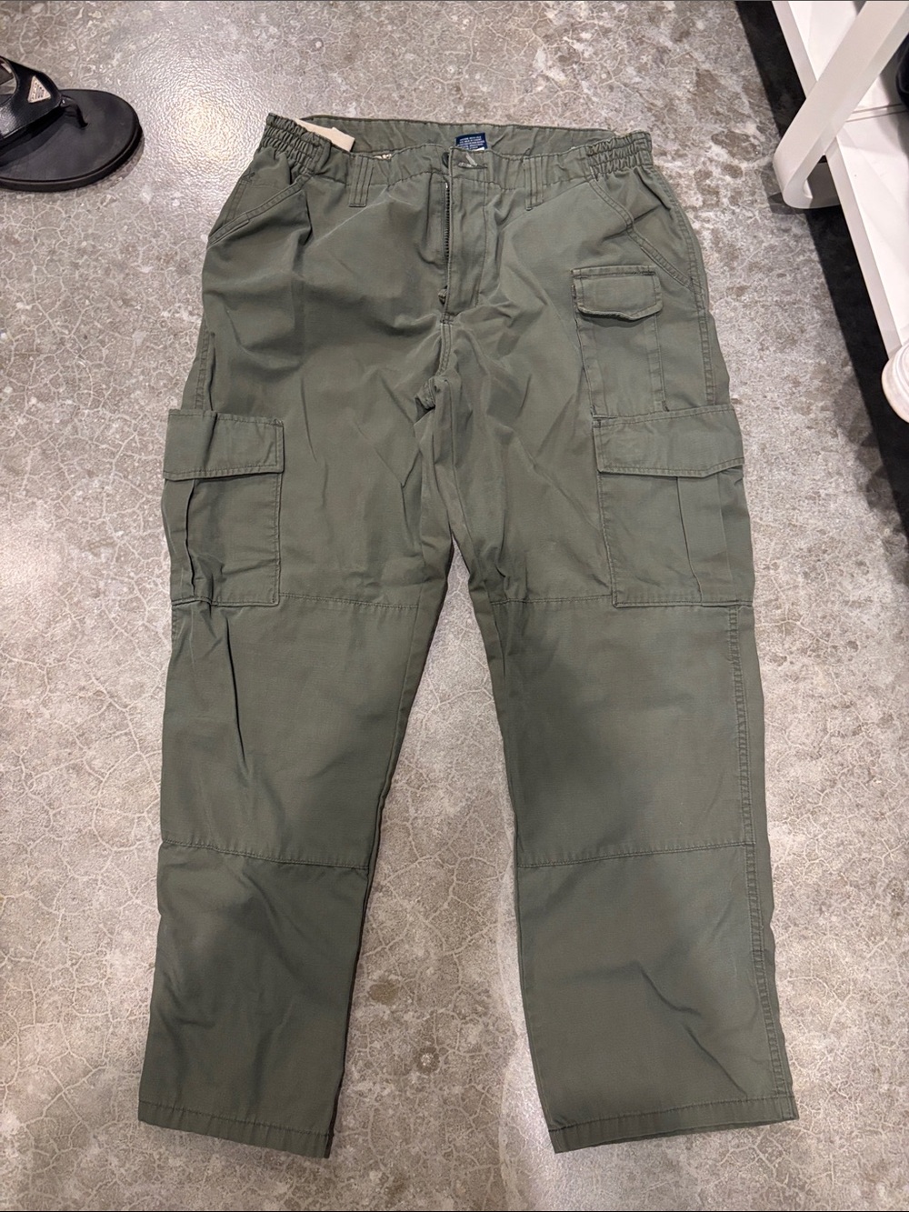 Propper Olive Cargo Pants - Military Green Utility Trousers